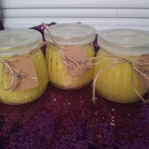 Pineapple scented candles